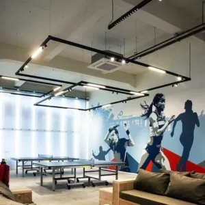 Стильне трекове освітлення у Луцьку - замовити монтаж